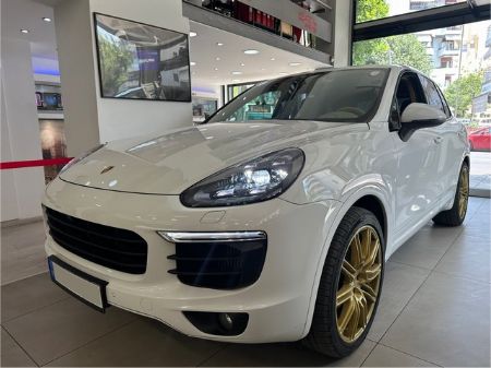 PORSCHE CAYENNE 958